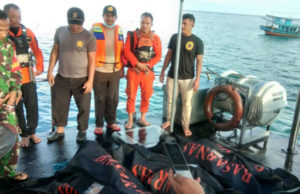 4 nelayan maut, kapal tenggelam disambar petir