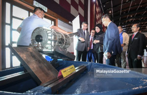 Salahuddin Ayub Rasmi Dialog Pembaharuan Industri Perikanan Negara