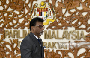 Lompat parti: PKR raih manfaat