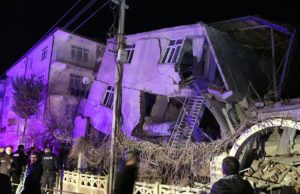 Lebih 13 maut gempa bumi di Turki