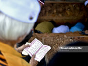 Nak kebumi jenazah pun kena waktu pejabat?