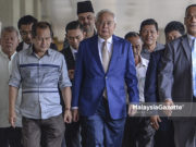 Najib Razak, Arul Kanda, Isa Samad Hadir Di Mahkamah Tinggi Kuala Lumpur