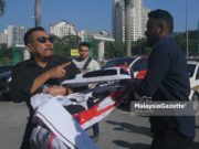 Adegan tarik sepanduk kecoh di mesyuarat PKR