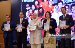 Saya tenang, Saifuddin lari tahun 2004