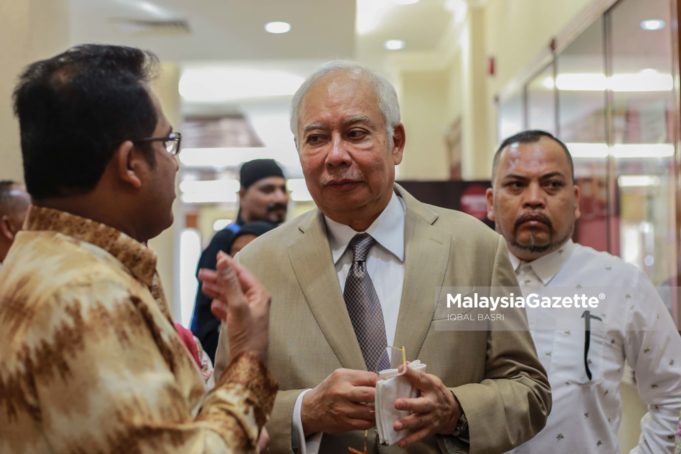 Saya tidak tahu itu adalah wang SRC International, kata Najib