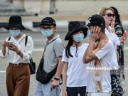 Berhenti beli topeng muka, tak halang penularan Covid-19