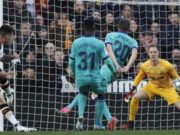 Barcelona tersungkur di Valencia