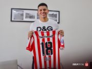 Rojo kembali ke Argentina