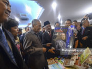 Tun Mahathir Hadir Pada Majlis Dekad Membaca Kebangsaan