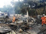 3 bengkel, sebuah restoran musnah dijilat api