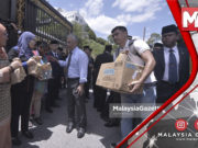TERKINI : Yang Dipertua Agong Pula Datang Beri Makanan Kepada Media