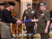 Hasni Menteri Besar Johor ke-18