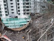 Struktur kondo dalam pembinaan di Kajang runtuh
