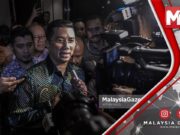 TERKINI : PENGKHIANAT? Azmin Ali Enggan Ulas
