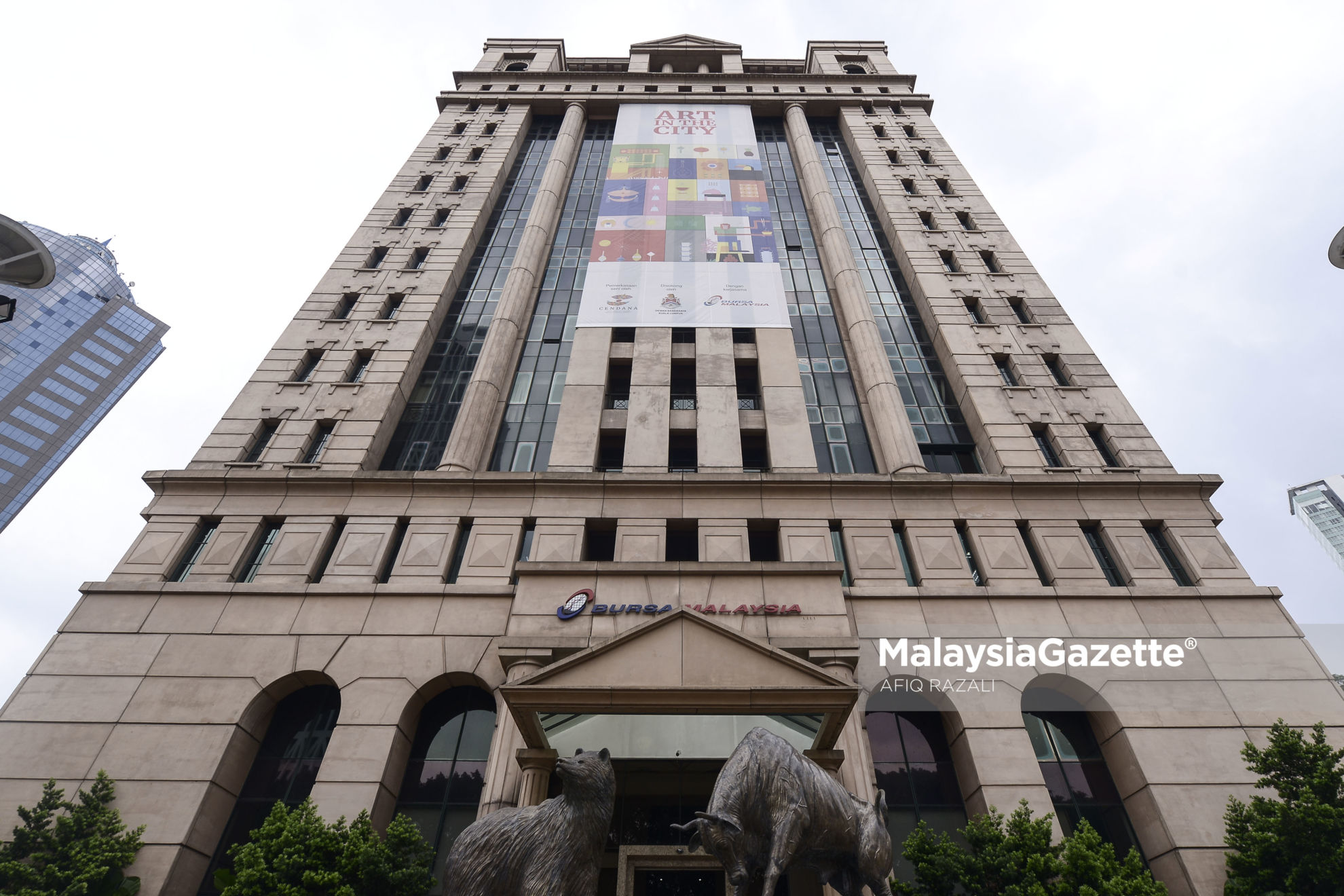 Keuntungan suku ketiga Bursa Malaysia naik 20.5%