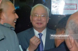 Berilah peluang kepada Muhyiddin, kata Najib