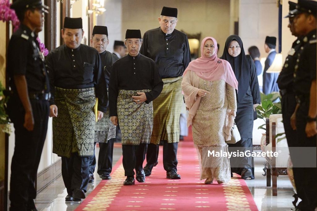 Istana Melawati Saksi Istiadat Mengangkat Sumpah 'Jemaah Menteri Baharu'