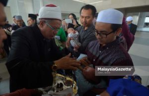 Solat Jumaat: Kenyataan rasmi dalam masa terdekat – Dr Zulkifli