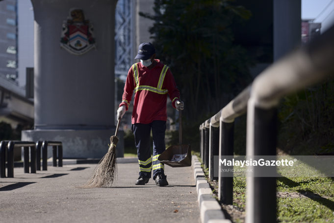 MGF250320_PERKHIDMATAN PENGECUALIAN DARI PERINTAH KAWALAN PERGERAKAN_06