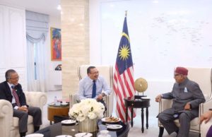 Abdul Hadi, Hishammudin bincang peranan Malaysia di Timur Tengah