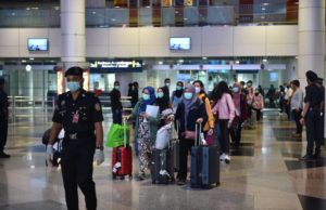 310 pelajar selamat tiba dari Indonesia