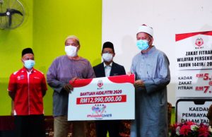 MAIWP serah bantuan Aidilfitri lebih awal kerana Covid-19