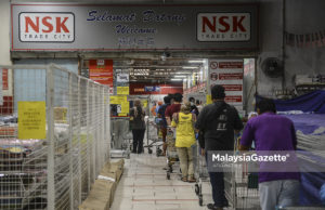 NSK Selayang Sesak, Pembeli Terpaksa Beratur Panjang