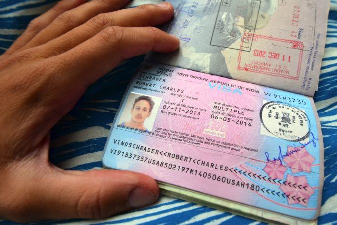 india-gantung-pengeluaran-visa-hingga-3-mei