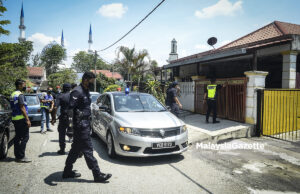 23 individu hadir jamuan raya dikompaun RM23,000