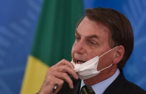 Presiden Brazil kata wartawan pengecut, berisiko mati akibat Covid-19