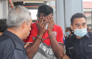 Suami seorang Youtuber sensasi didakwa memiliki senjata bahaya