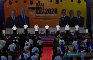PM ajak peneroka Felda bersama ‘gali lombong emas’