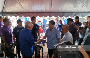 Bertemu Najib atas semangat Perikatan Nasional – Azmin