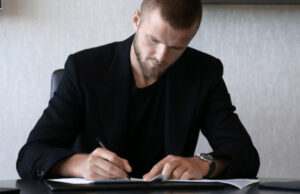 Dier kekal di Spurs hingga 2024