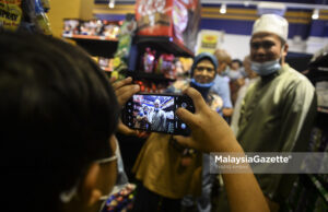 Pengunjung Serbu ‘Ustaz Ebit Lew’ dan Cawangan Kedua Elewsmart