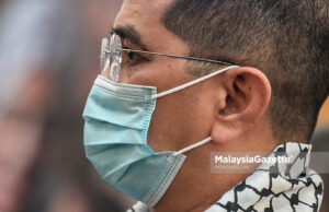 Hormati privacy Azmin dan keluarga