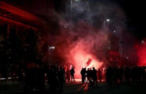 Covid-19: Sembilan penyokong liar Liverpool ditahan