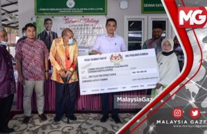 TERKINI : Saya Suka dan Seronok Turun Lapangan Dekati Rakyat – Azmin Ali