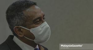 UMNO’s legal advisor, Datuk Mohd Hafarizam Harun arrives at the Kuala Lumpur Courts Complex to face three money-laundering charges amounting to RM15 million. PIX: AFFAN FAUZI / MalaysiaGazette / 03 AUGUST 2020 discharged acquitted