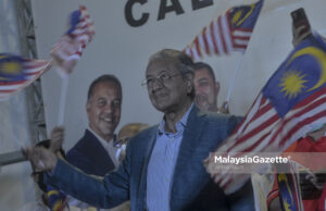 PRK Slim: Tun M turun berkempen esok