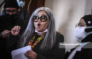 Mahkamah bebaskan Siti Kassim atas dakwaan halang tugas pegawai JAWI