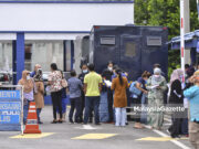 Aktiviti industri, ekonomi di Klang dibenarkan – Azmin
