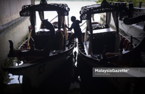 Perahu Dondang Sayang ‘Tersadai’ Akibat PKPB