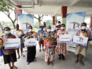 Prolintas hulur sumbangan kepada B40 sambut Deepavali