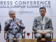 Azmin yang bercita-cita mahu jadi PM – Dr Mahathir