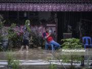 Konkrit 18 inci gagal halang air masuk ke rumah