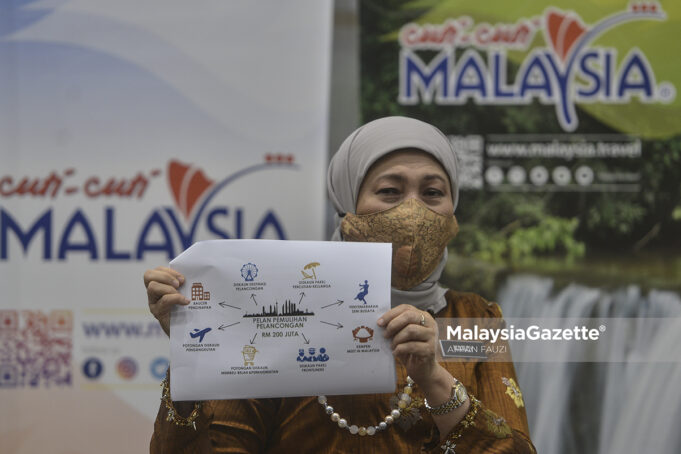 MGF17112020_PC NANCY SHUKRI PELAN PELANCONGAN15