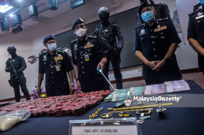 MGF19112020_PC IPK NAKOTIK-5