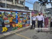 Annuar Musa Melihat Hasil Seni Mural dan Grafiti di Pasar Borong