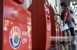 Employees Provident Fund EPF withdrawal Najib Razak